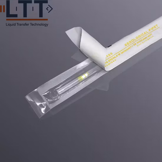 Pipettes sérologiques de laboratoire de diverses capacités utilisées pour transférer de grandes quantités de liquide